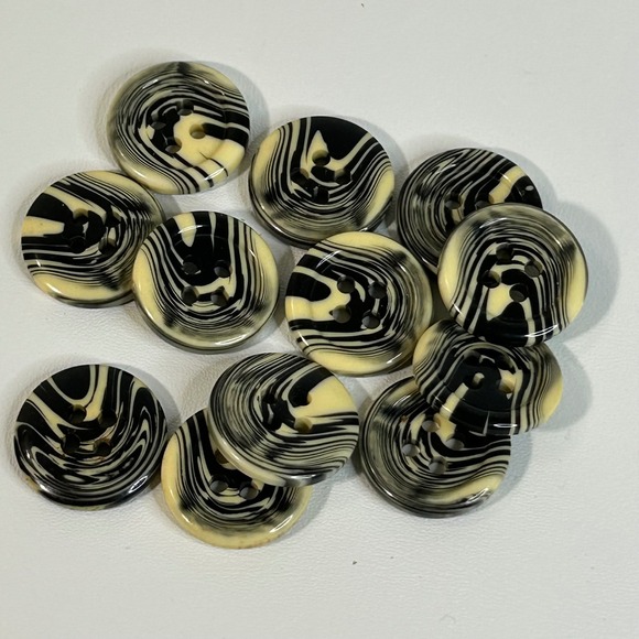 Other - 12pc Black Cream Marbled Swirl Buttons 20mm Round 4-Hole Coat Blazer Fasteners